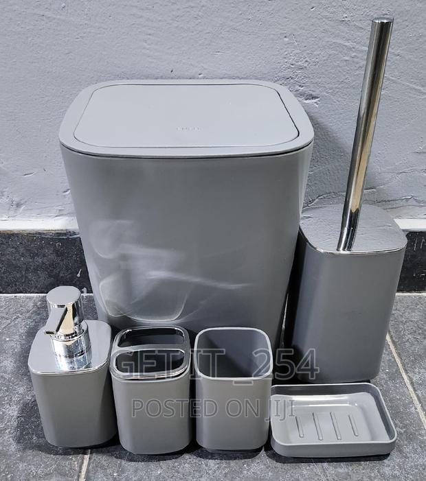 6pcs Bathroom Accessories Set - thumbnail 2