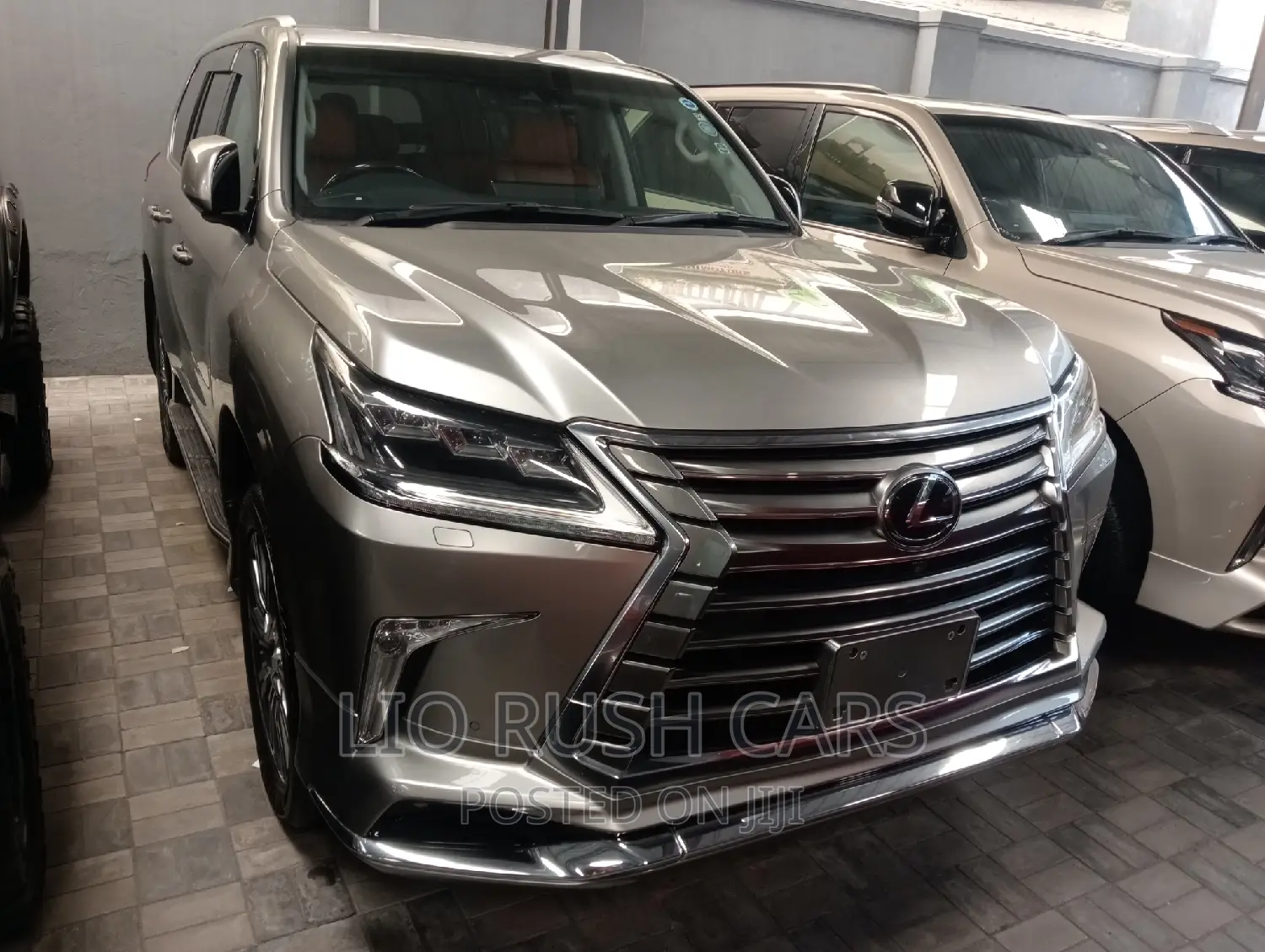 Lexus LX 2017 Gray