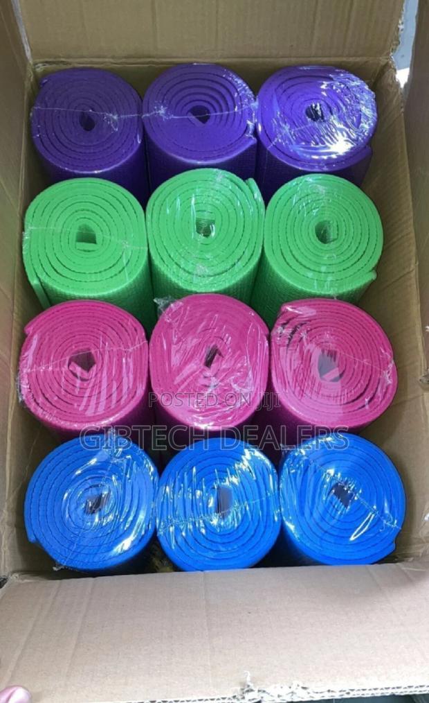 Exercise 8mm Yoga Mat - main view