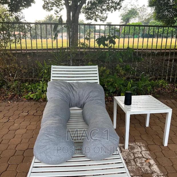 U Shape Pregnancy Pillow - main view