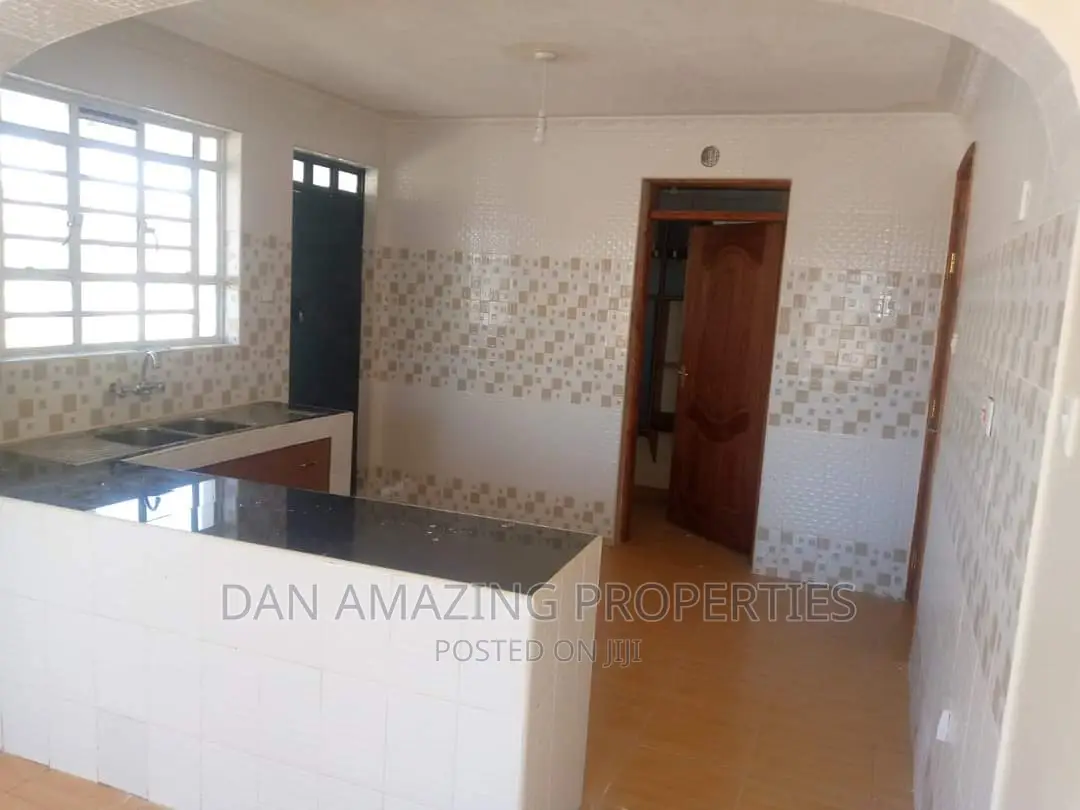 4bdrm Maisonette in Chavara Plus Dsq, Kibiku for sale