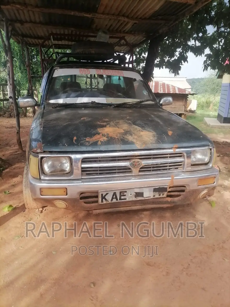 Toyota Hilux 1995 Green