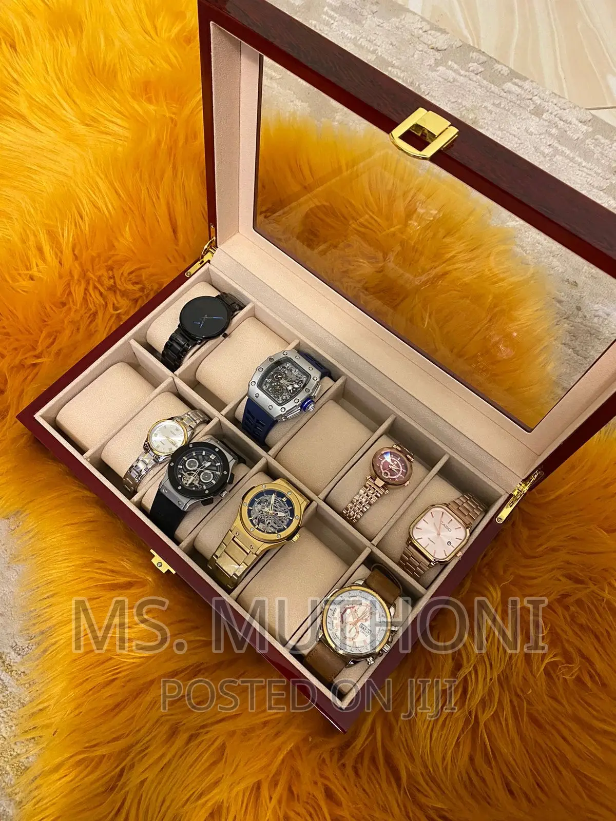 High Quality (12 Slots) Wooden Watch Organizer