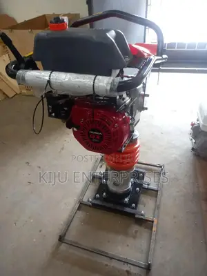 Tamper Rammer Heavy Duty Machine