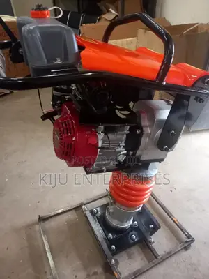 Tamper Rammer Heavy Duty Machine