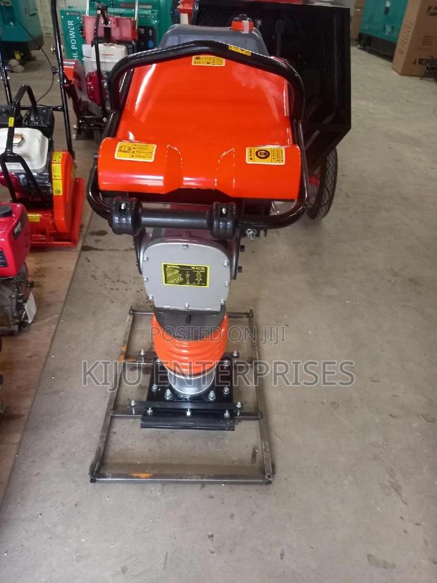 Tamper Rammer Heavy Duty Machine