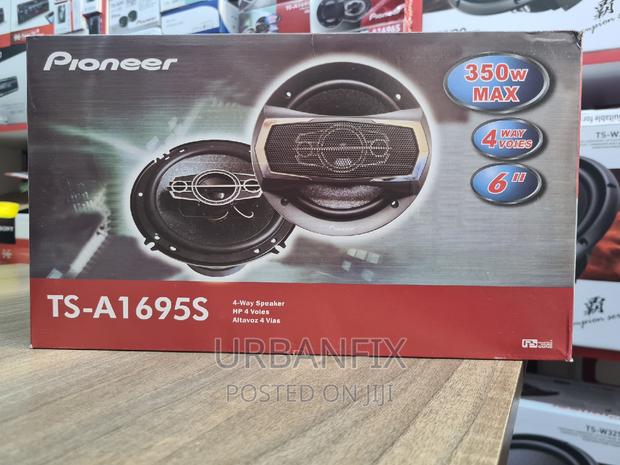 350 Watts Pioneer 6 Inch Round Speakers - A Pair