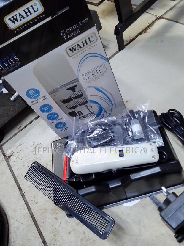 Cordless Wahl Shaving Machine, Professional Machine - main view