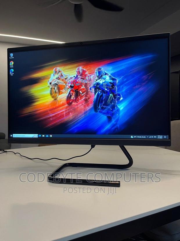 New Desktop Computer Lenovo ThinkCentre 24 8GB Intel Core I7 SSD 512GB - main view