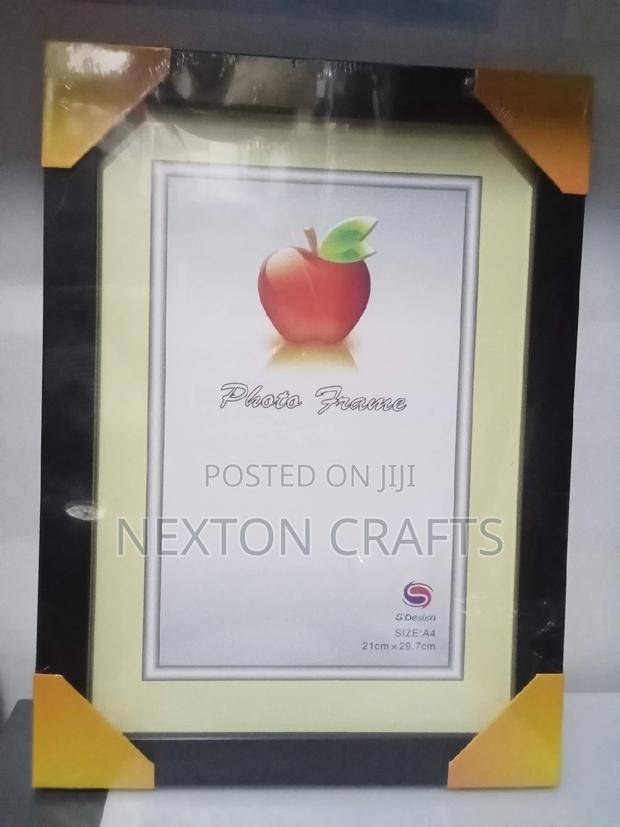 A4 Photo Frame Black