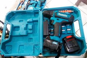 Makita Cordless Drill Set - thumbnail 2