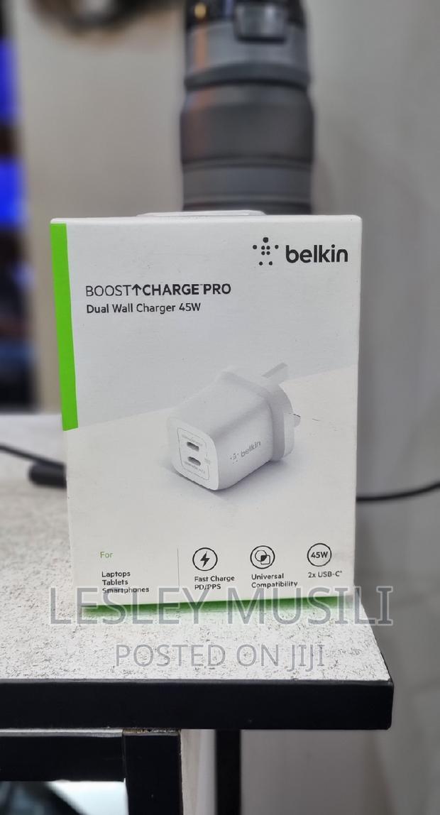 Belkin Boost Charge Pro Dual USB-C Gan Wall Charger 45W6499