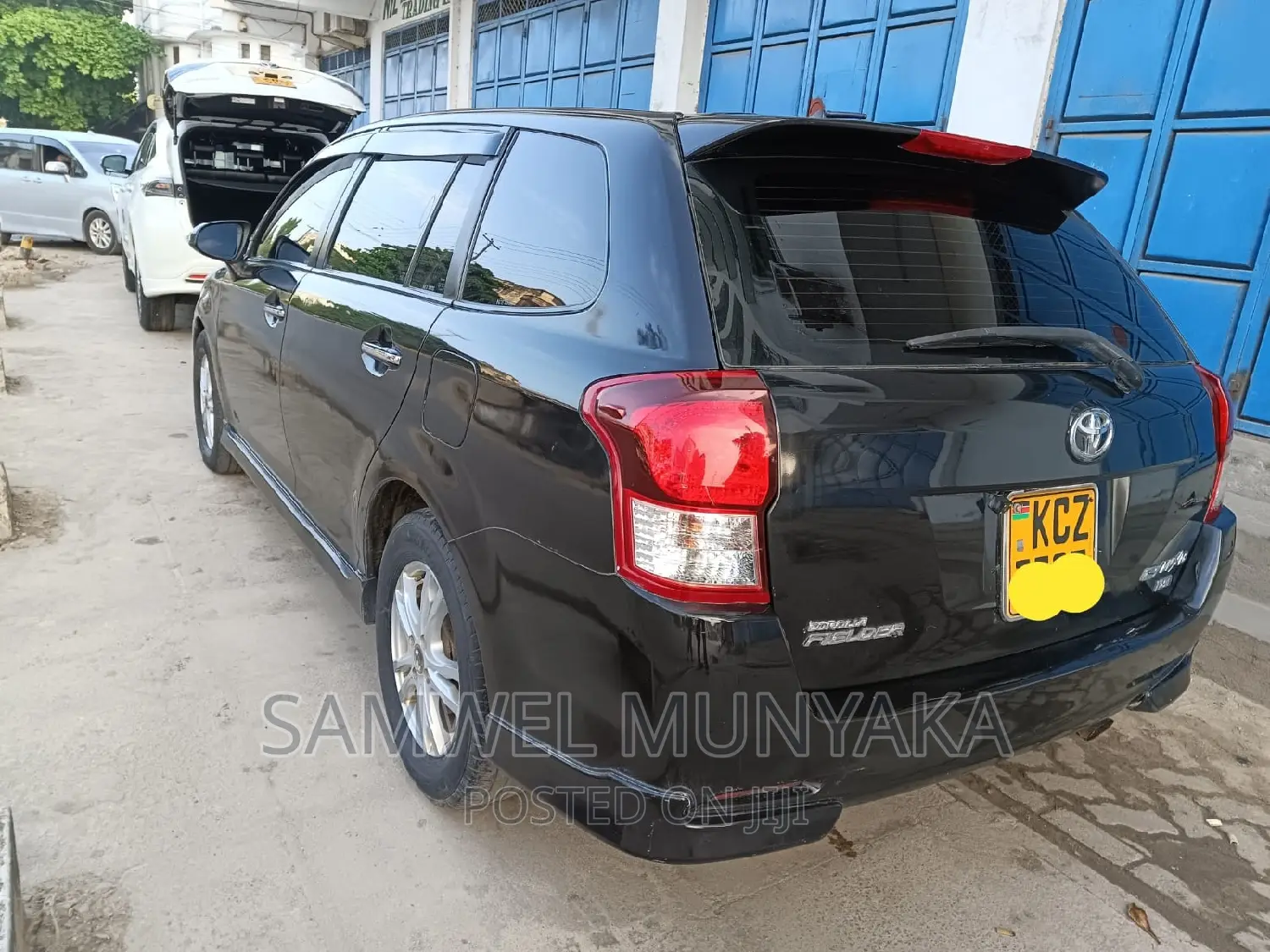 Toyota Corolla Fielder 2014 Black