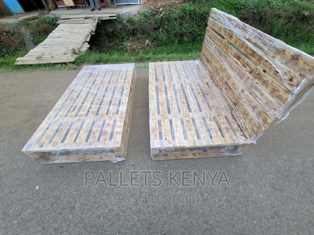 Pallet Bed- 6*6 Blazed Pallet Bed.(WM01) - thumbnail 2