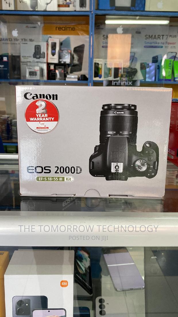 Canon 2000d 18-55mm Lens - main view