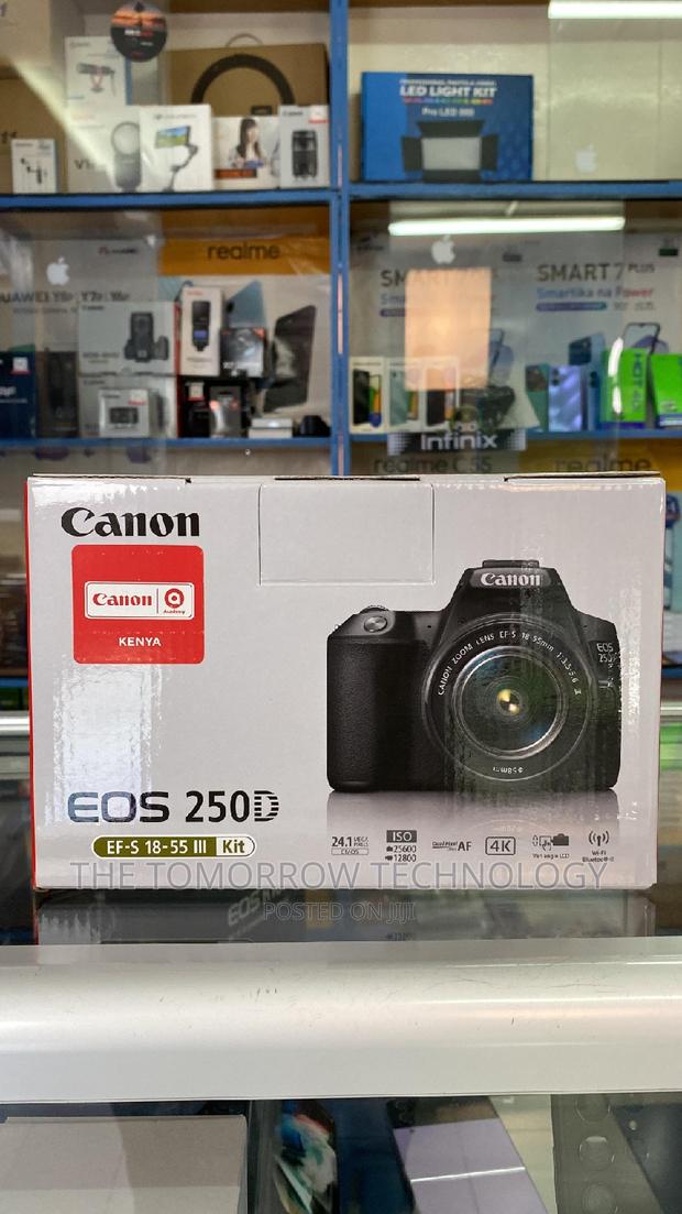 Canon 250d 18-55mm Lens - thumbnail 5