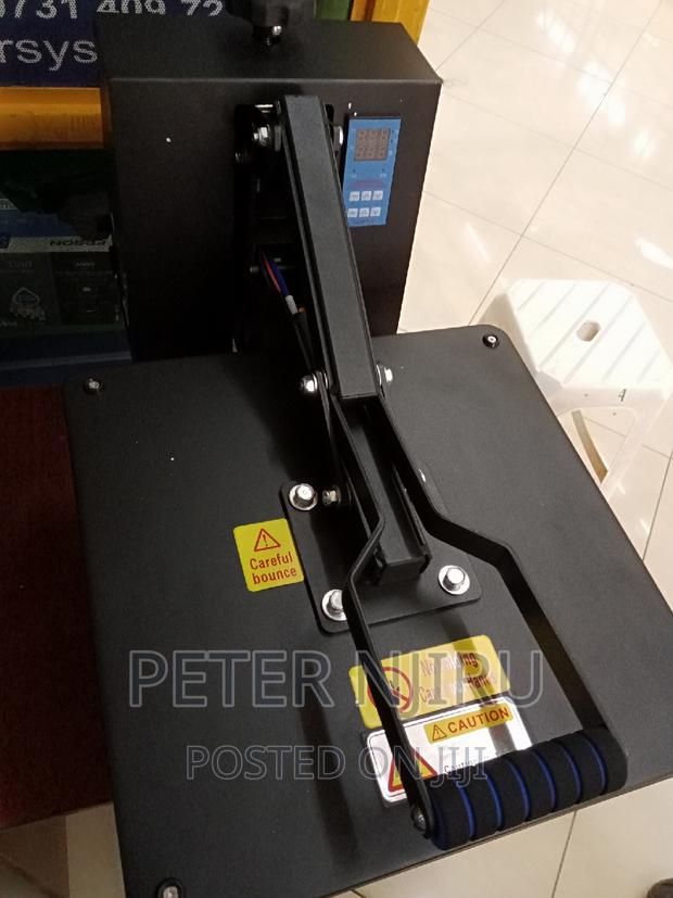 EFFICIENT 38 by 38 FLATBED HEATPRESS - thumbnail 3