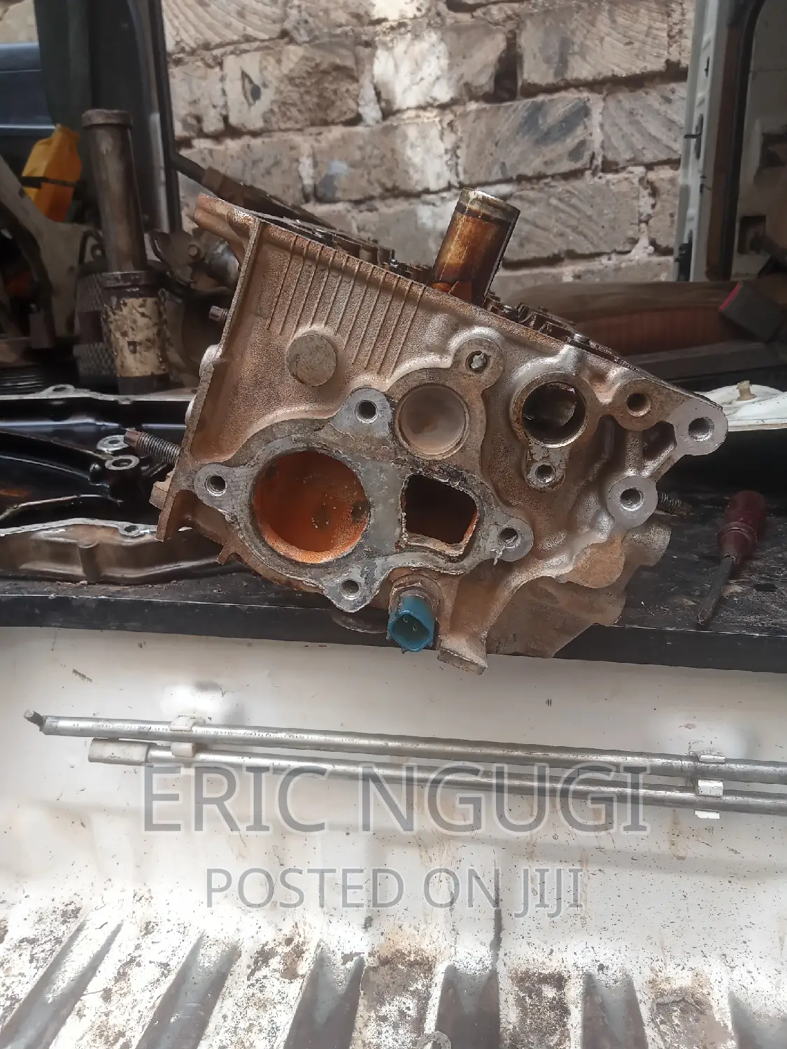 Nissan Caravan Cylinder Head