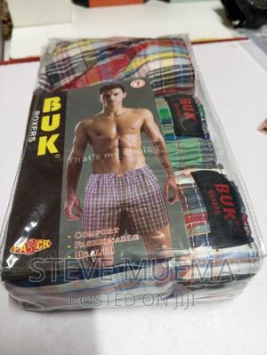 A Set of 3 Boxers - thumbnail 2