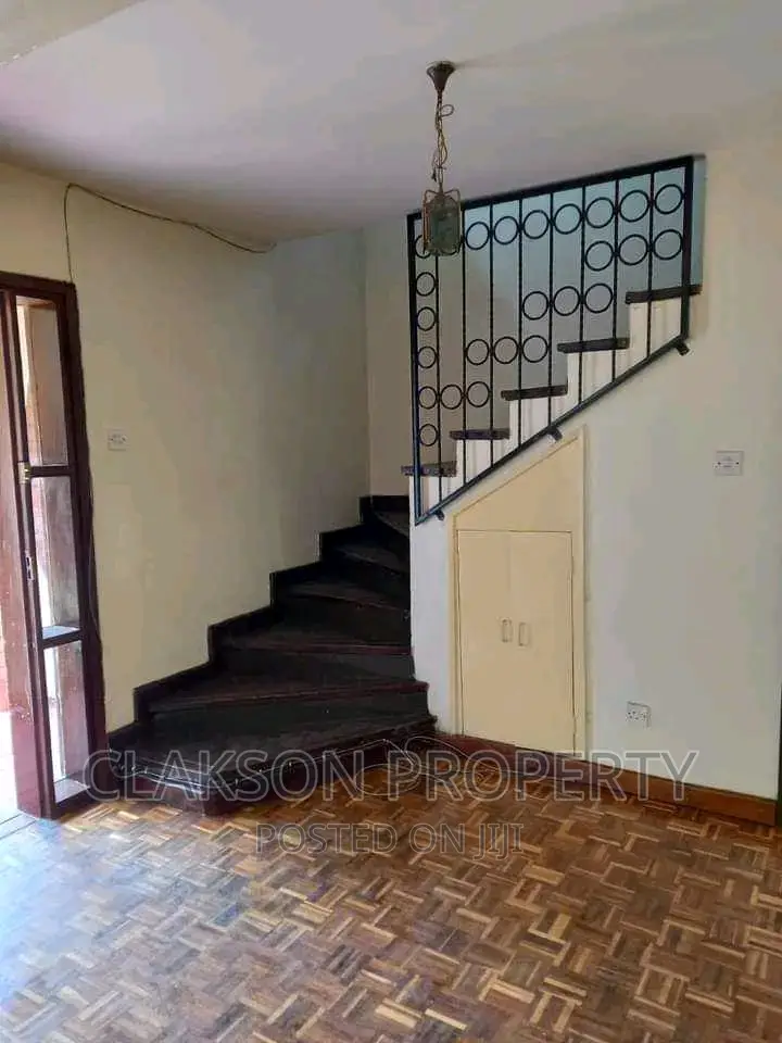 6bdrm Maisonette in Oledume Road, Lavington for rent
