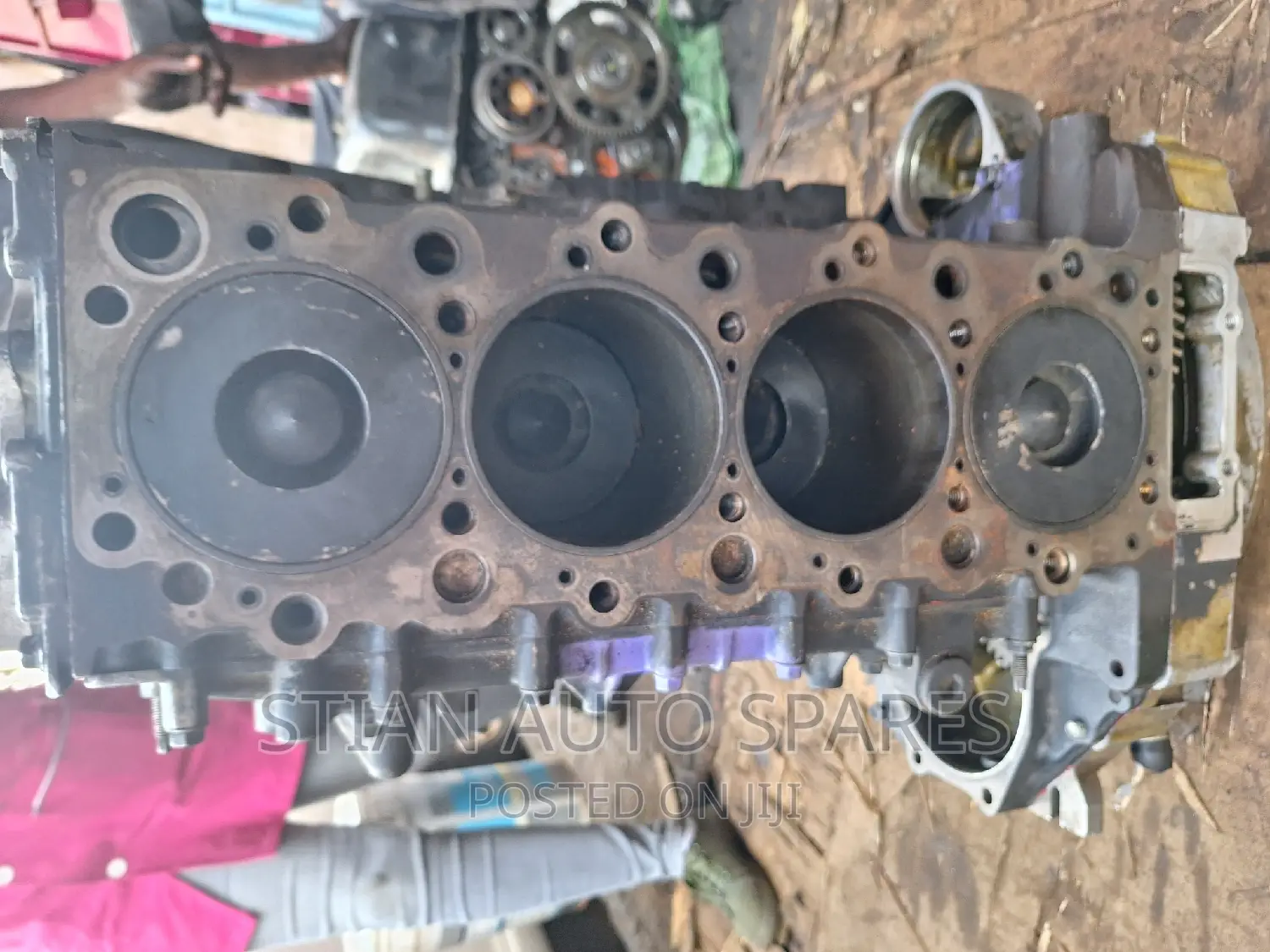 Isuzu 4.3nqr/NPR/NKR/Vuvuzela/FRR/FSR Half Engine