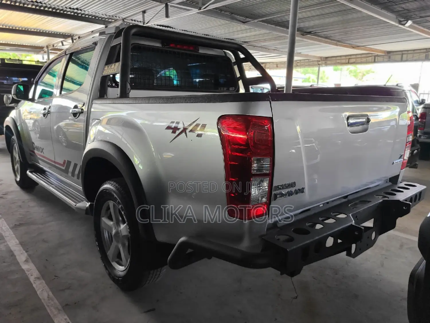 Isuzu D-MAX 2016 Silver
