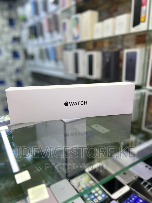 Apple Watch Se 44mm - main view