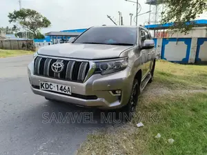 Toyota Land Cruiser Prado 3.0 D-4D (190 Hp) 7 seats 2014 Gray