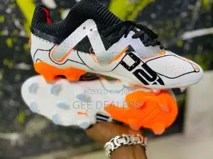 Puma Future Soccer/Football Boots