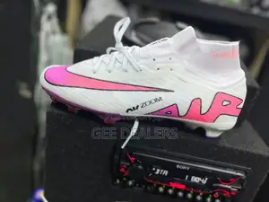 Nike Mercurial Airzoom Football/Soccer Boots
