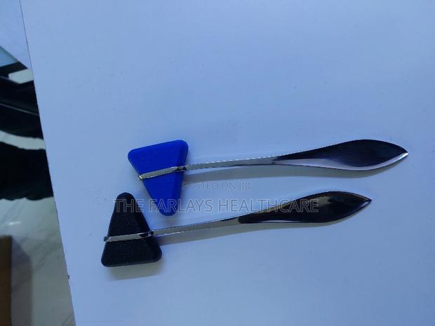 Pattella Hammer. - Triangular - main view