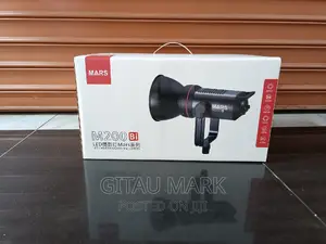 Triopo M200bi Studio Videolight 3200-