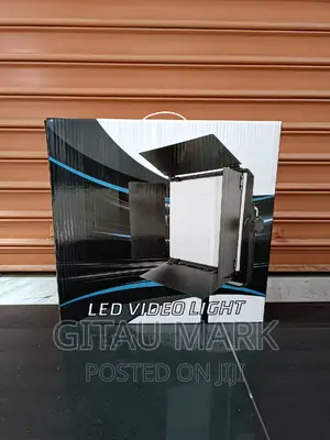 Yidoblo Gl-1200bi LED Light Panel
