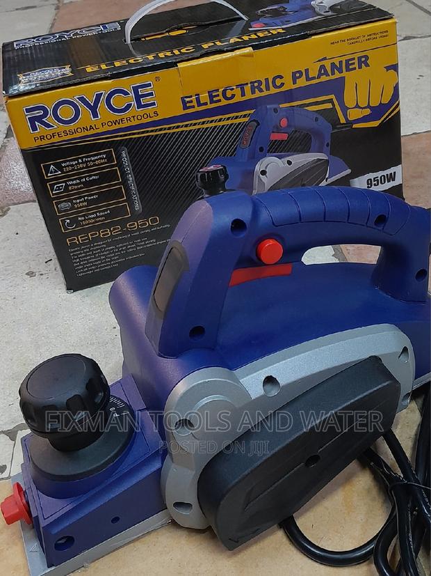 Power on Wood Electric Planer 950 Watts Royce