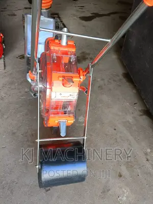 Fertilizer Plus Seed Planting Machine -Now in Stock