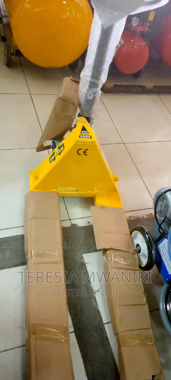 Hisaki Pallet Truck