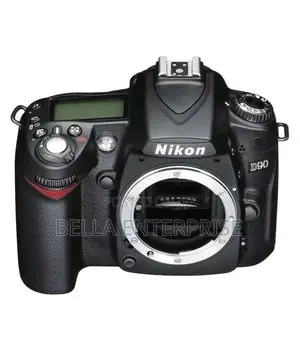 Nikon D 90