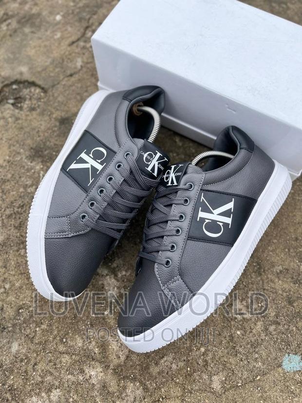 Calvin Klein Sneakers - thumbnail 4