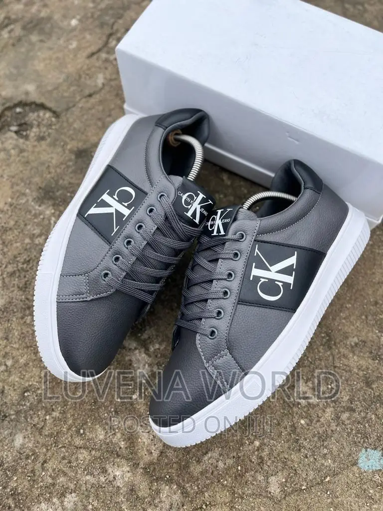 Calvin Klein Sneakers
