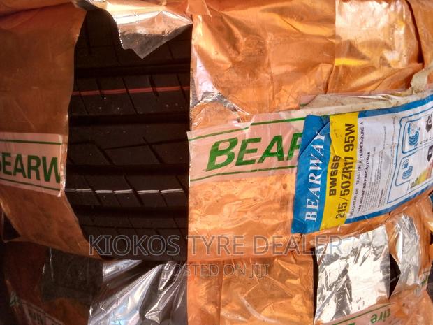 215/50r17 Bearway - main view