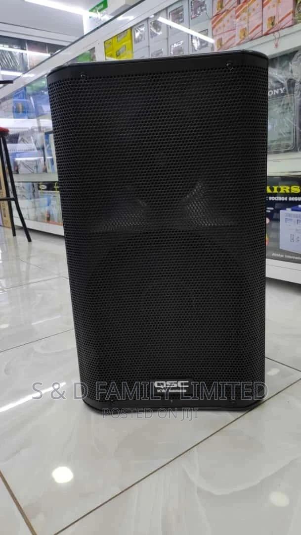 QSC Powered Speaker - main view