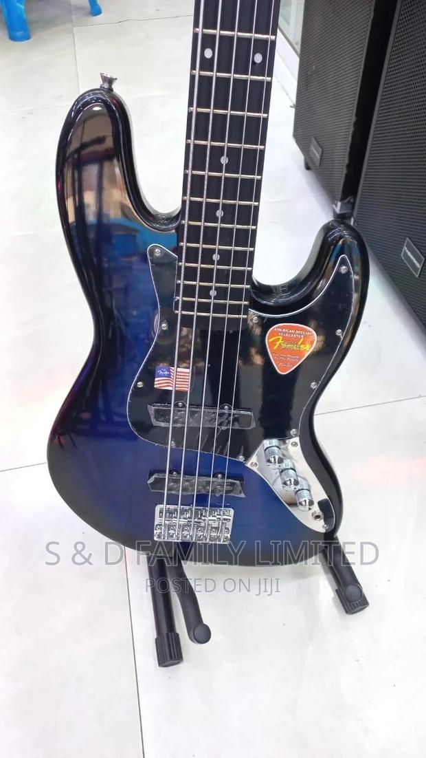 Fender Jazz Bass 5 String Guitar - thumbnail 2