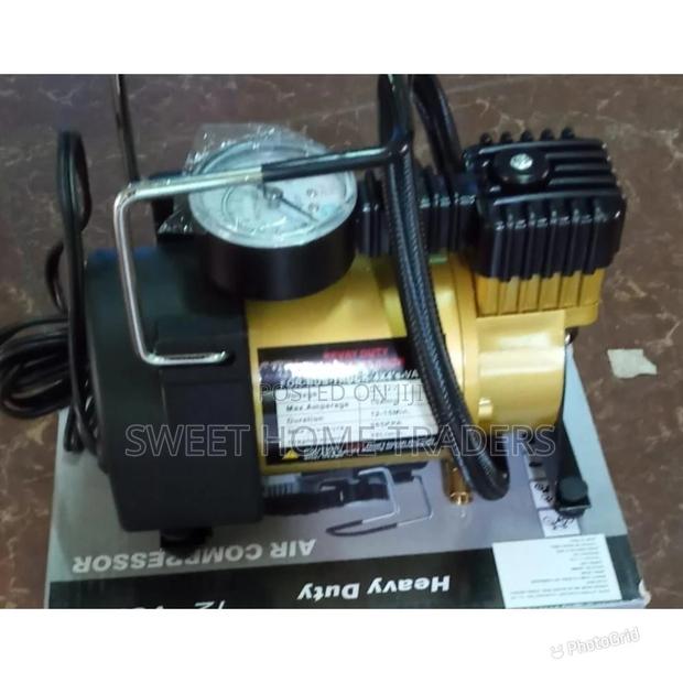 1- Cylinder Air Compressor / Tyre Inflator - main view