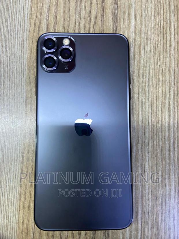 Apple iPhone 11 Pro Max 256 GB Black - thumbnail 2