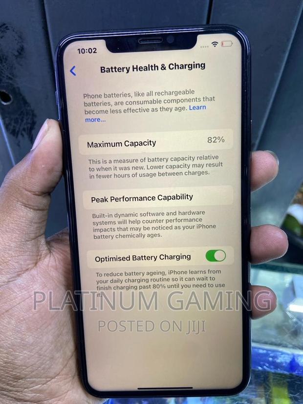 Apple iPhone 11 Pro Max 256 GB Black - main view