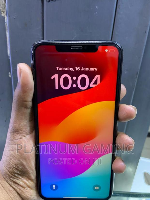 Apple iPhone 11 Pro Max 256 GB Black - thumbnail 4