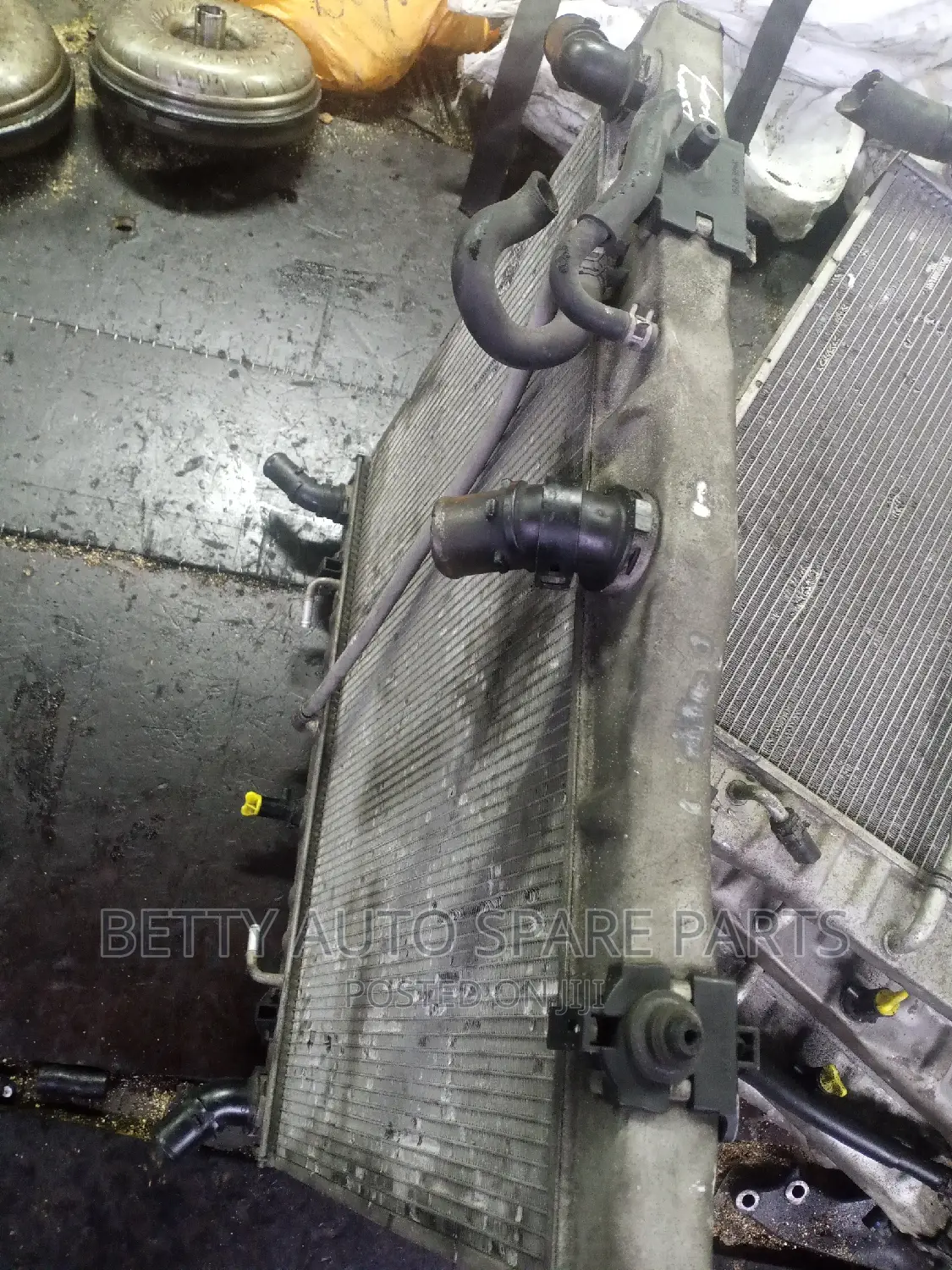 Toyota 7 L 1 Kd Radiator