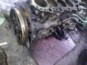 Toyota Hiace 7 L Half Engine 1kd