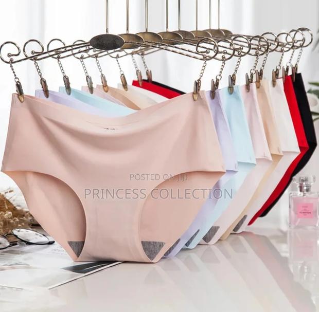 Silk Seamless Panties - thumbnail 3