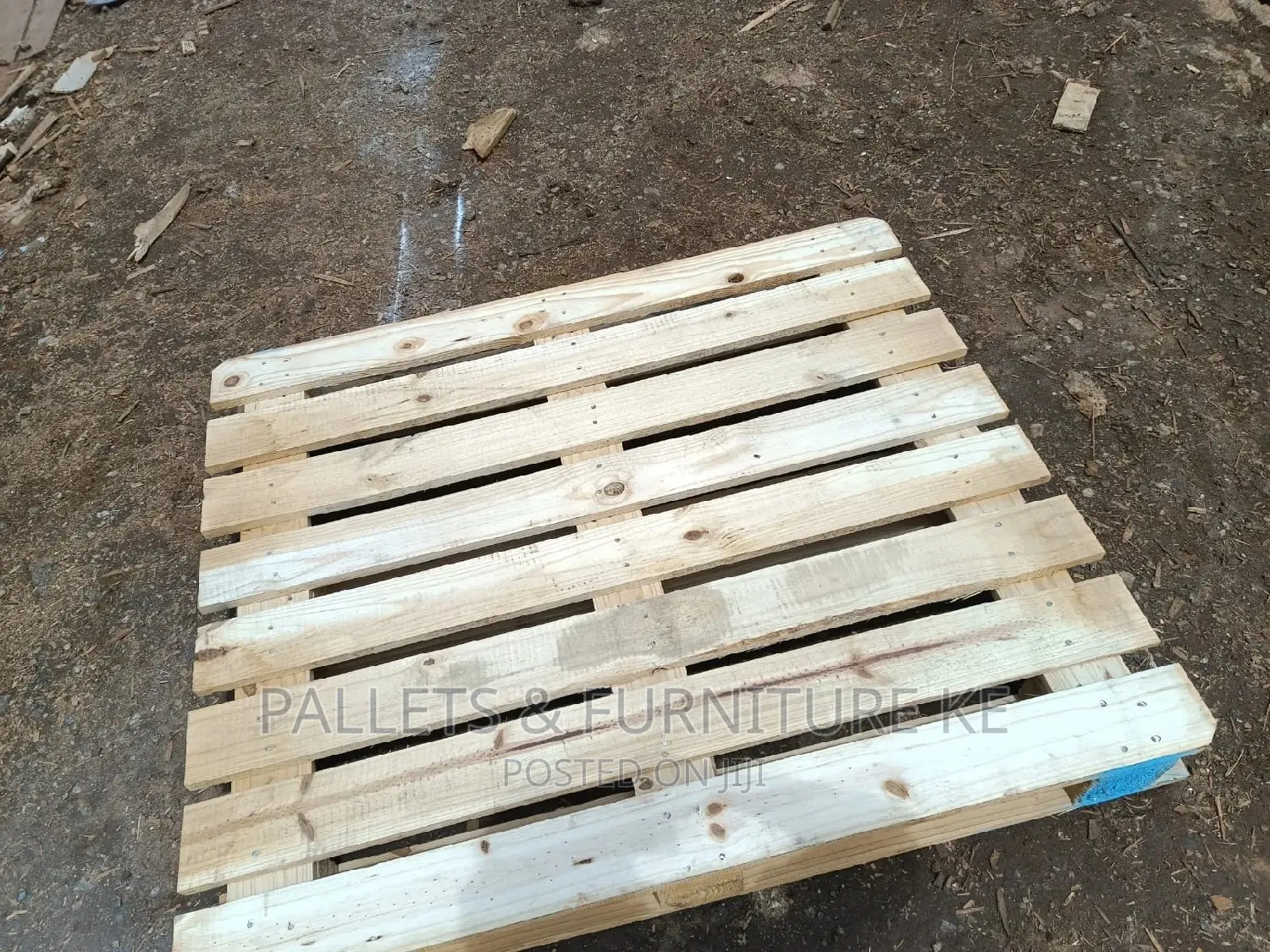 Strong Based Pallets 097